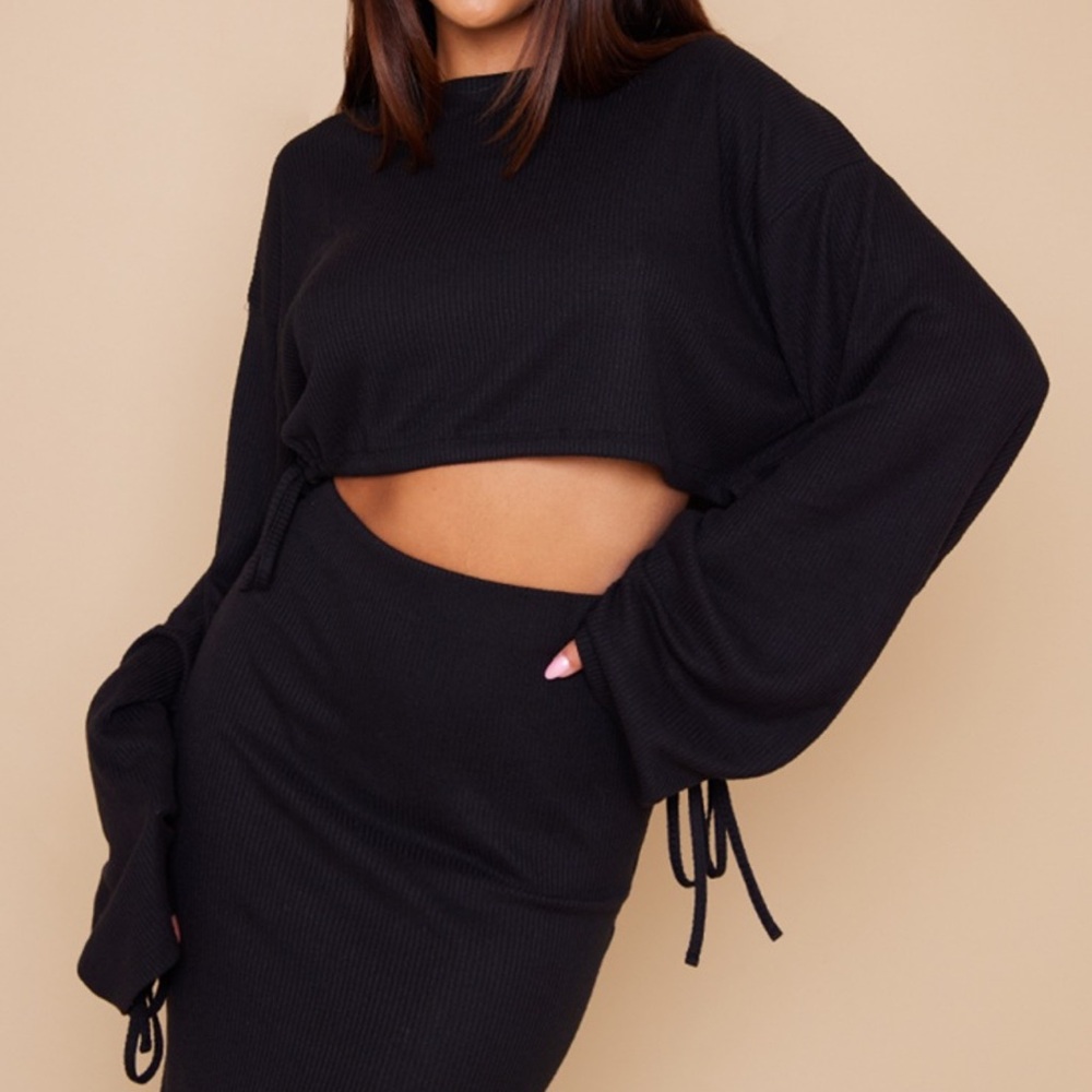PrettyLittleThing Ribbed Skirt Set - Picture 5 of 7